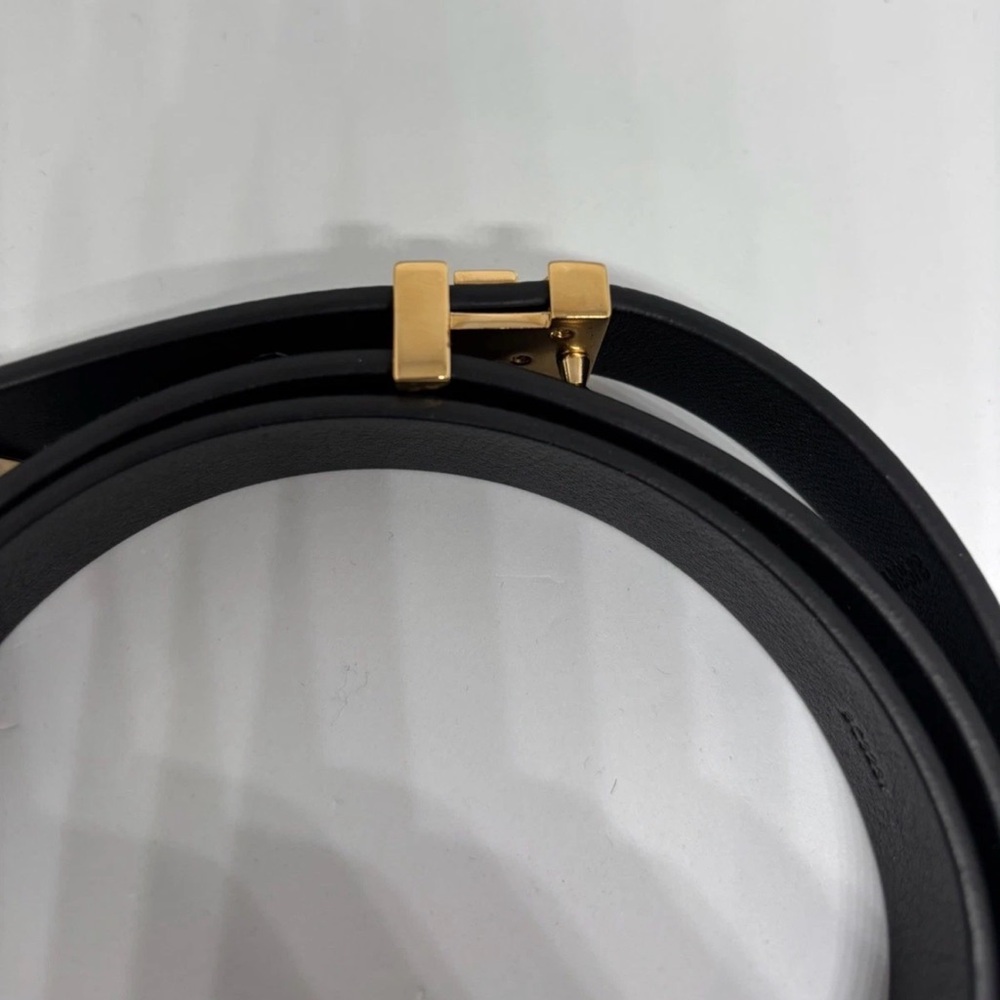 M9578V Louis Vuitton Black Women's Belt 85/34 Black Belt with Gold Buckle - Picture 2 of 6